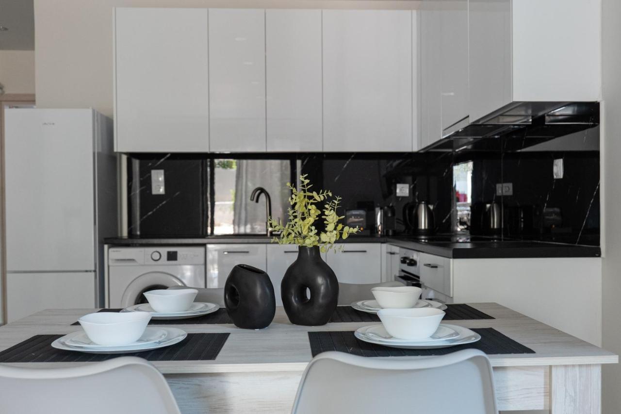 Greyt Apartments Glyfada Athens Exterior photo